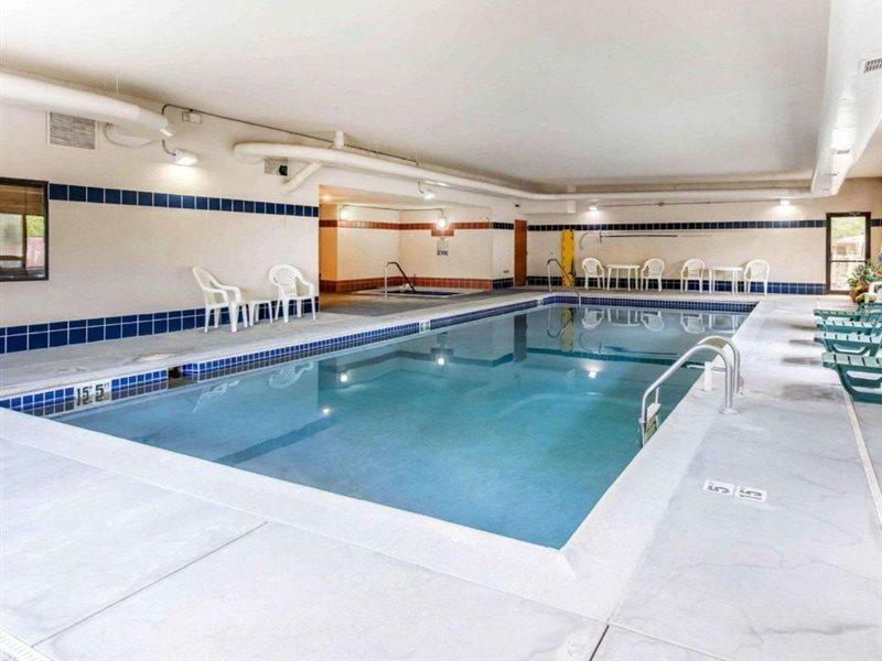 Comfort Inn Салида Экстерьер фото