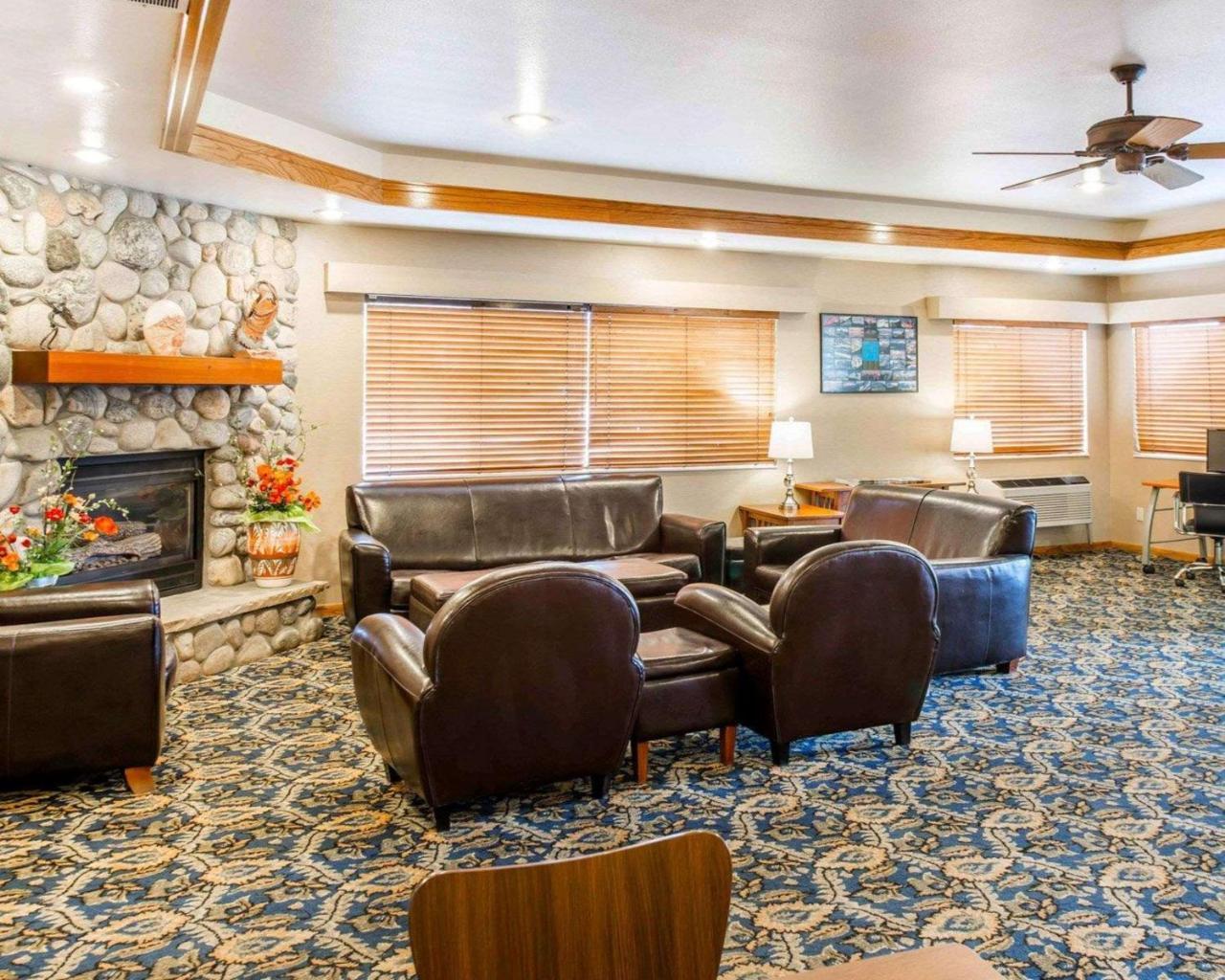 Comfort Inn Салида Экстерьер фото