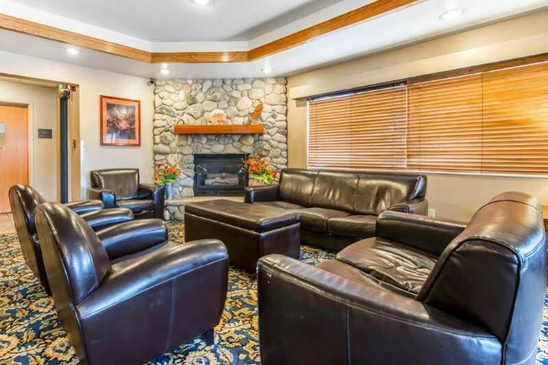 Comfort Inn Салида Экстерьер фото